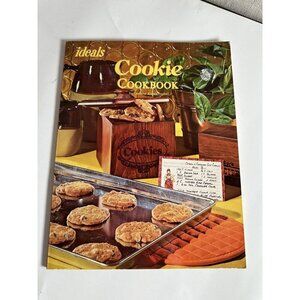 Ideals Cookie Cookbook Vintage Book Copyright 1977 By Darlene Kronschnabel 1977